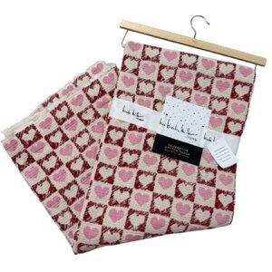 Nicole Miller Cotton Throw Pink 🩷 Hearts